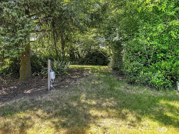 685 Chinook Avenue SE, Ocean Shores, WA 98569