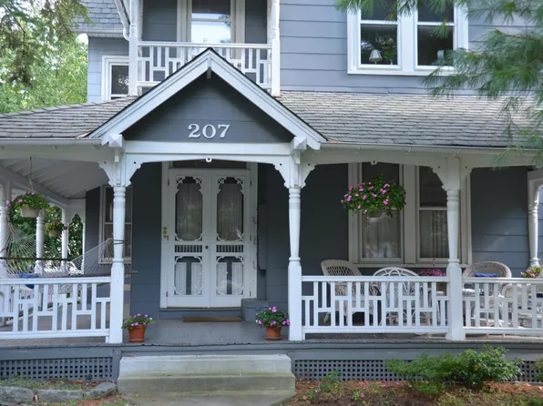 207 Cricket Ave Ste 2, Ardmore, PA 19003
