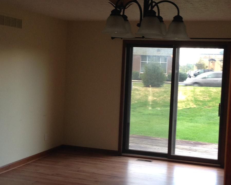 2nd image of 39 Northridge Ct