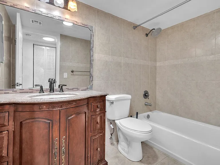 12359 NW 11th Ct — Photo 19