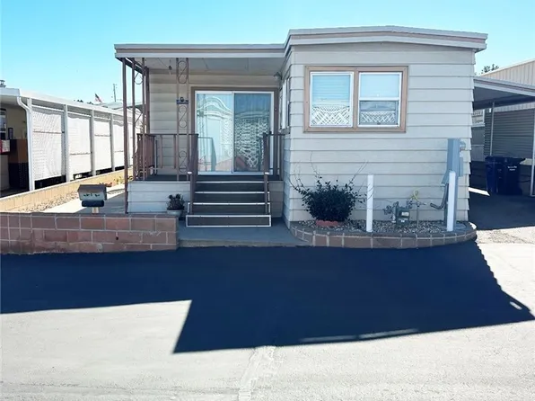 97 Pheasant Ln #T, Oceanside, CA 92057