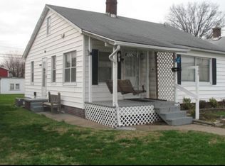727 7th St, Tell City, IN 47586