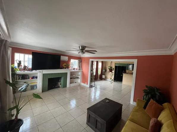 4327 Kenwood Ave, Los Angeles, CA 90037