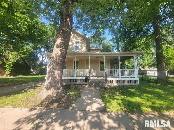 1114 N Flora Ave, Peoria, IL 61606