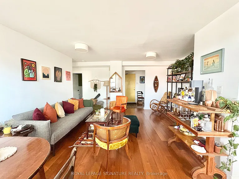 740 Eglinton Ave W #103 — Photo 5