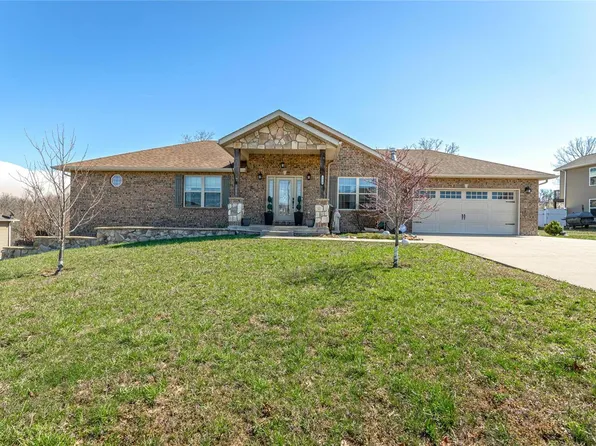 190 Ridgeview Dr, Saint Robert, MO 65584