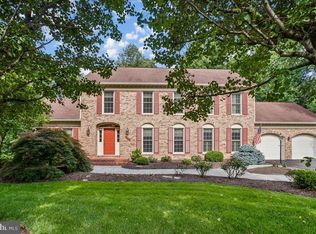 7606 Rustle Ridge Ct, Fairfax Station, VA 22039