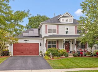 738 Delacourte Ave, Bolingbrook, IL 60490