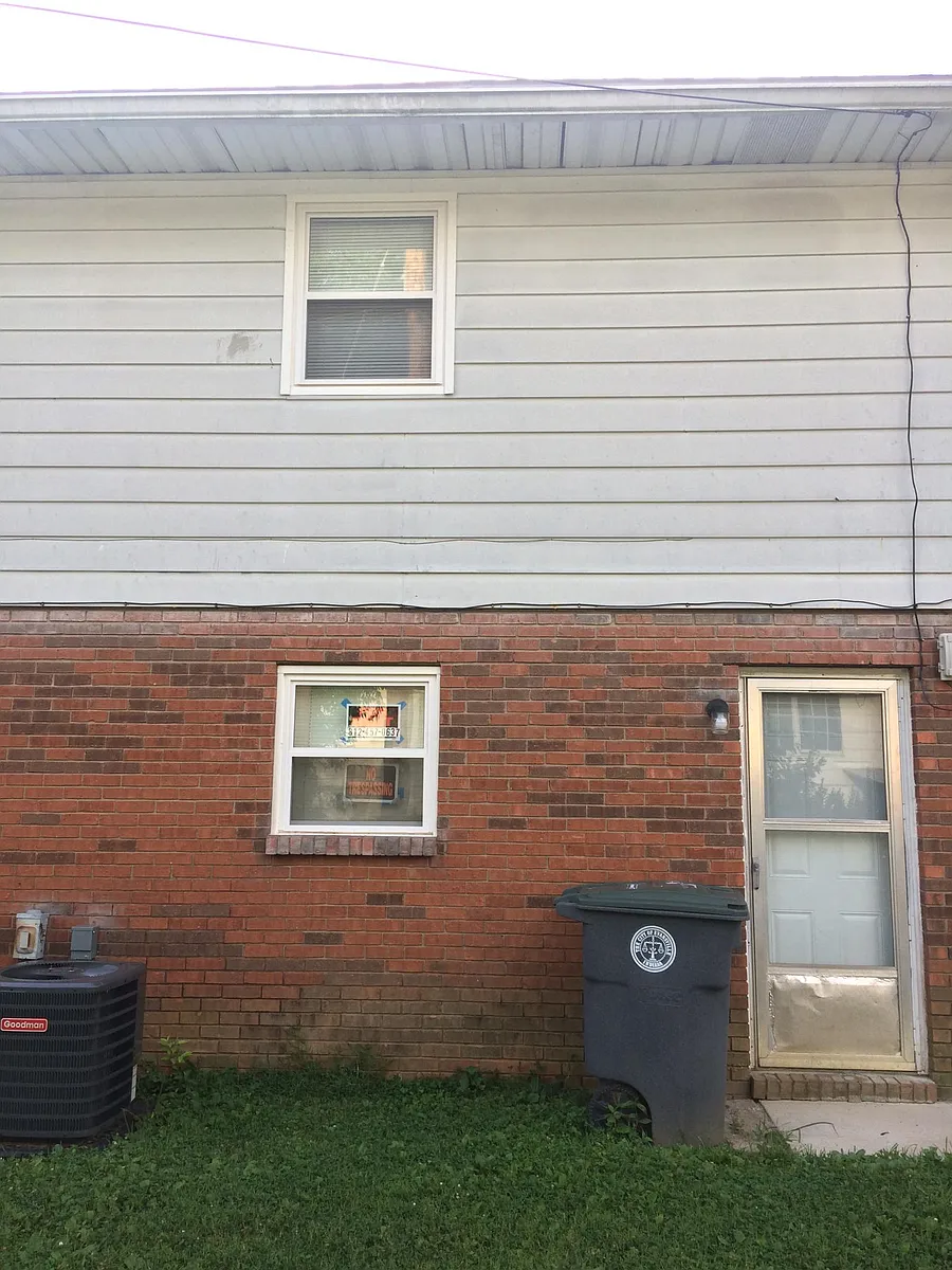 Building Photo - 1403 Harrelton Dr