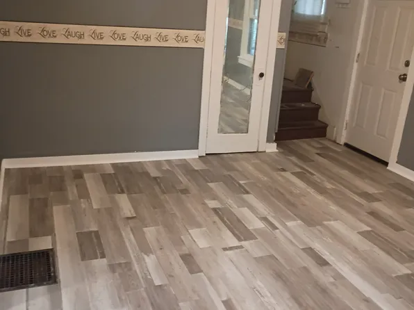 134 W Baker St, Flint, MI 48505