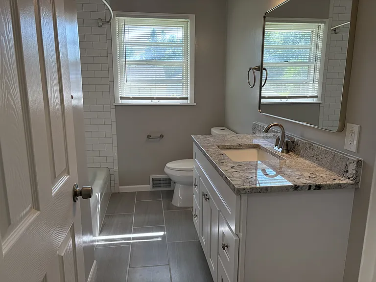4264 Vera Cruz Ave N — Photo 13