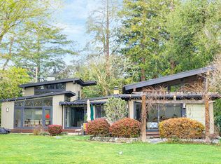 1861 Camino A Los Cerros, Menlo Park, CA 94025