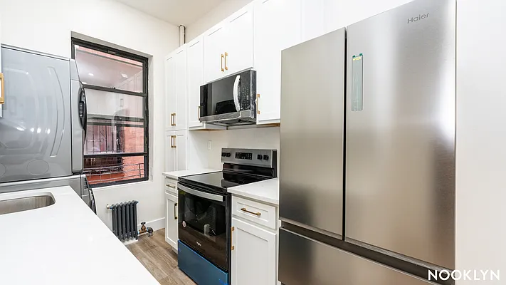 Rented by Nooklyn NYC LLC | media 6