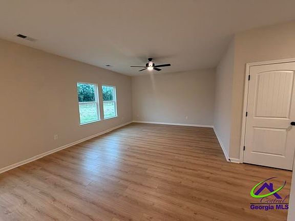 4th image of 205 Jewellie Rd