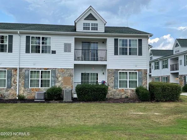 520 Little River Farm Blvd Unit 205-C, Carthage, NC 28327