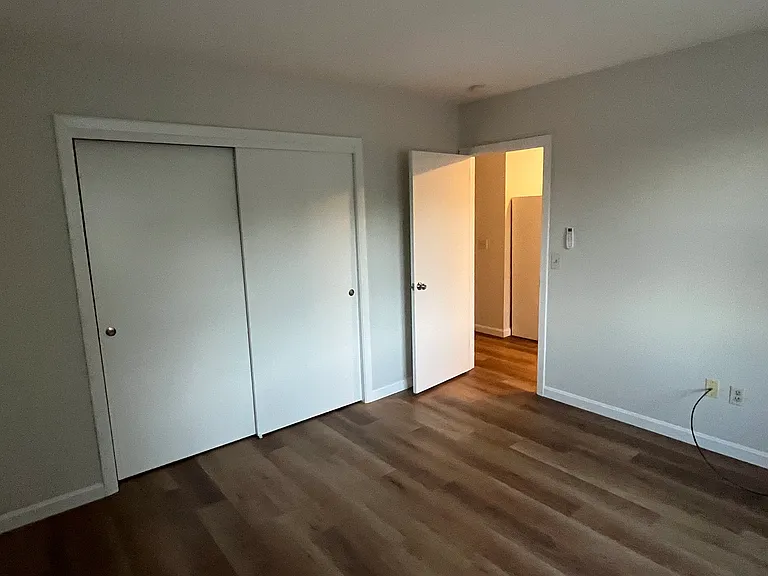 35 Fort St #4 — Photo 6
