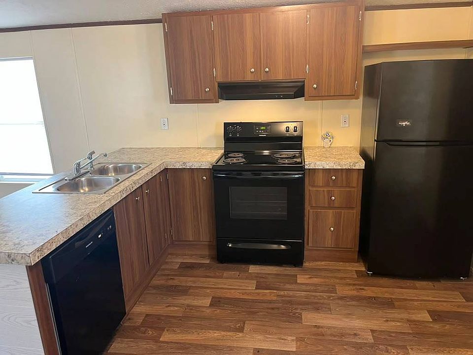 1st image of 40 King Edward Ct #Kw40
