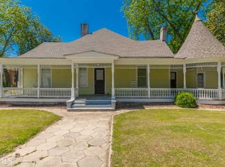 143 Fairplay St, Rutledge, GA 30663