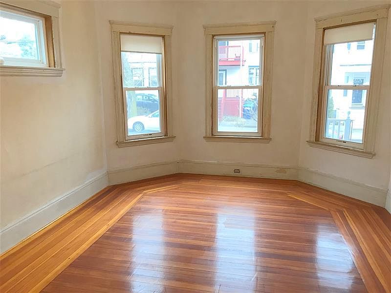 2nd image of 38 Cambria St #1