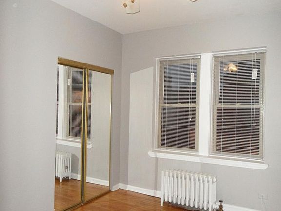 4th image of 1523 1/2 W Farwell Ave APT 3A