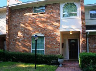 4402 Serenity Ln, Bellaire, TX 77401