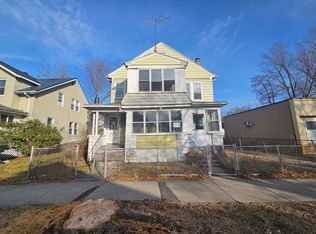 73-75 Kenyon St, Springfield, MA 01109
