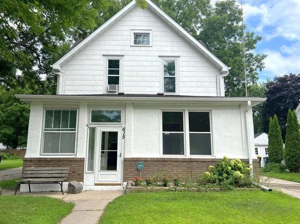 615 3rd St SE, Willmar, MN 56201