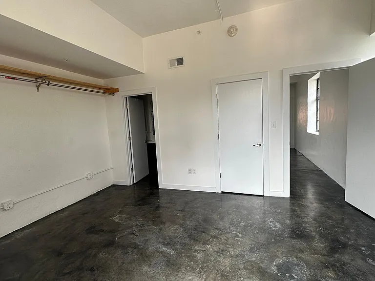620 Opelousas Ave #105 — Photo 8