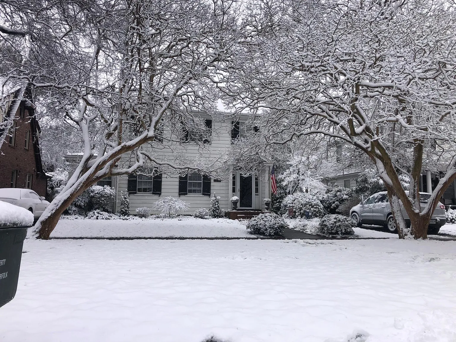 4 bed, 3.5 bath, 2600 sqft, $3,300 — Photo 4