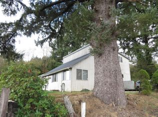 12995 Old Woods Rd, Cloverdale, OR 97112