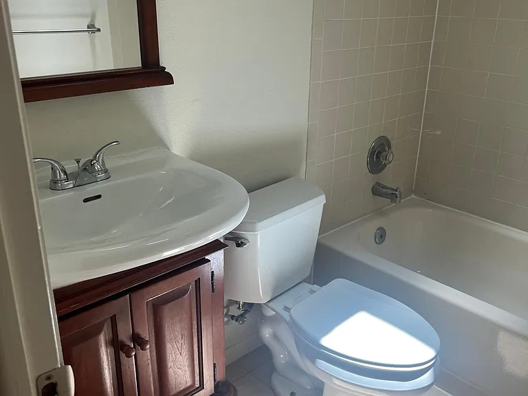 2314 E Crystal Lake Ave — Photo 17