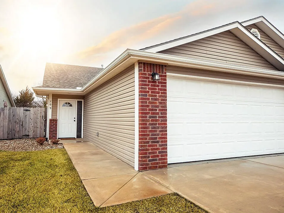 Redbud Twin Homes - Homes for Rent