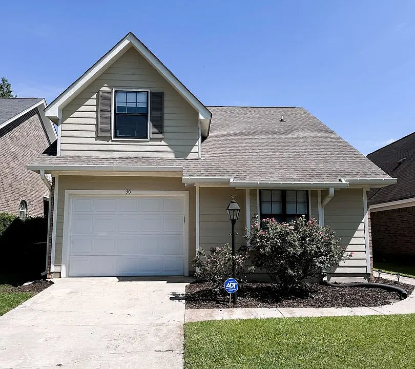 30 Sweetgum Ln