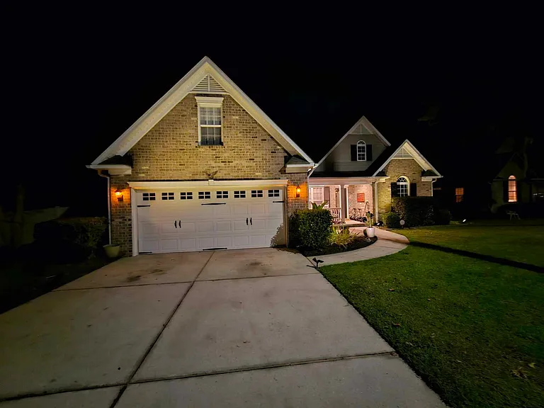 235 Sellhorn Blvd — Photo 2
