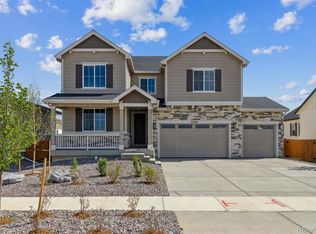 25214 E Warren Pl, Aurora, CO 80018