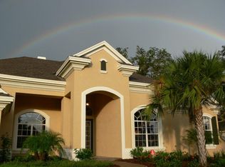 15816 Sorawater Dr, Lithia, FL 33547