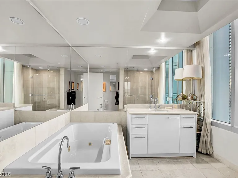 322 Karen Ave #2301 — Photo 30