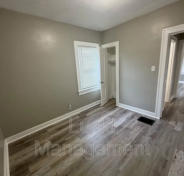 1106 Euclid Ave #1 — Photo 10