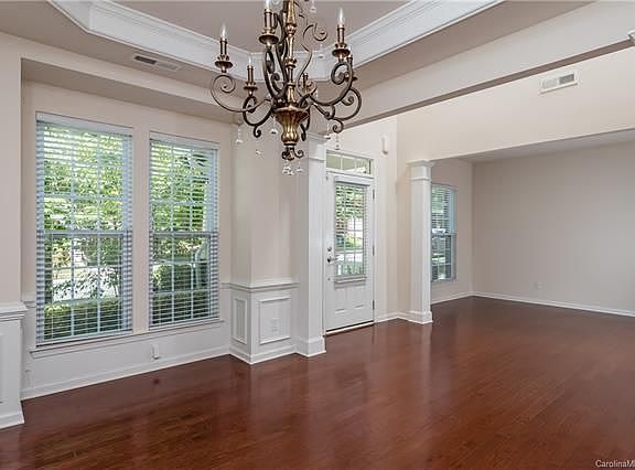 2nd image of 10334 Blairbeth St