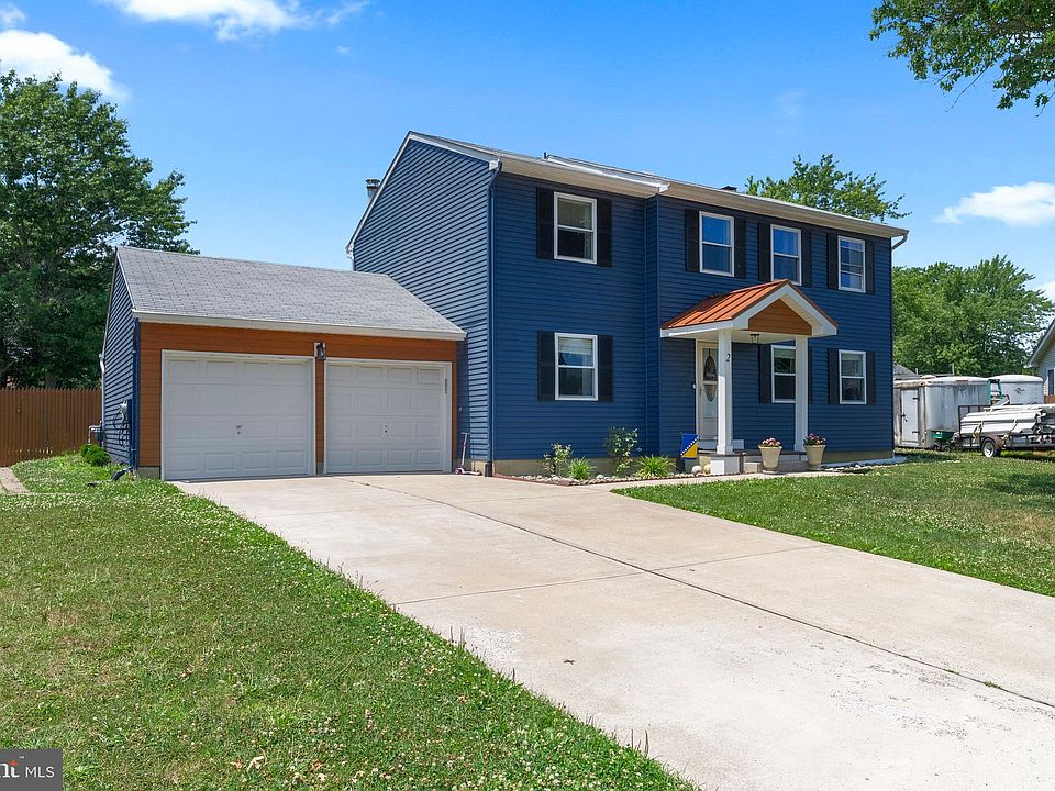 1st image of 2 Lee Ct