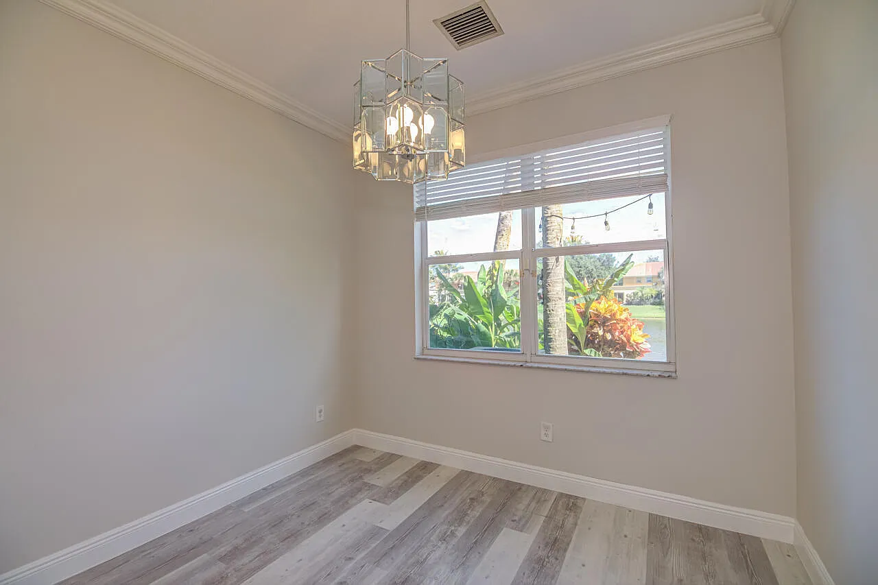 2 bed, 2.5 bath, 1448 sqft, $2,900 — Photo 4