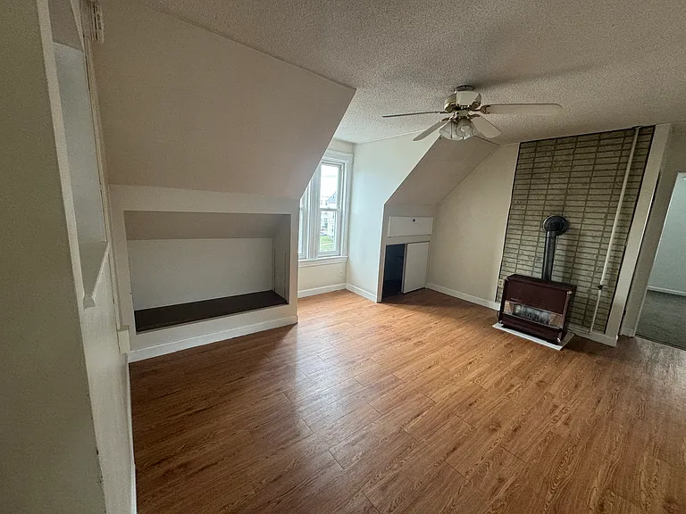238 Conant St #3 — Photo 12