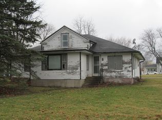 402 S Main St, La Moille, IL 61330