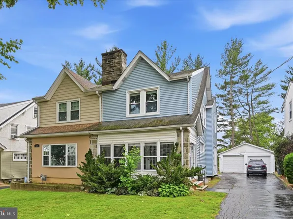 622 Country Club Ln, Havertown, PA 19083