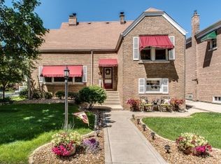9758 S Harding Ave, Evergreen Park, IL 60805