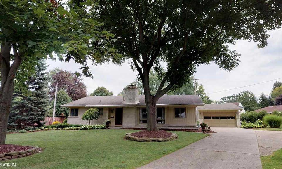 1st image of 118 E Meldrum Cir
