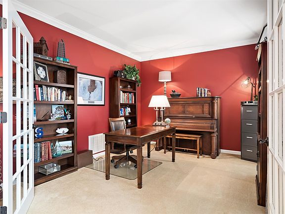 4th image of 163 Village Way
