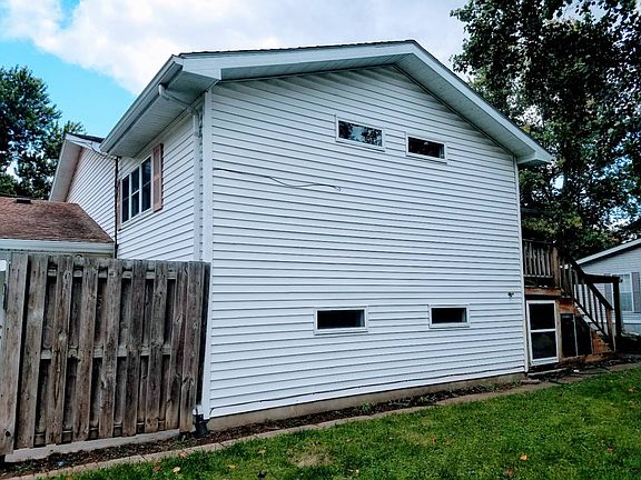 4th image of 206 S Jackson St