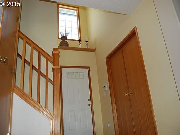 5th image of 11009 NE 103rd St