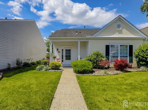 386 Harrier Dr, Monroe Township, NJ 08831